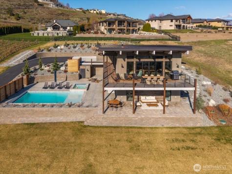 140 Clos Chevalle Road Chelan WA 98816