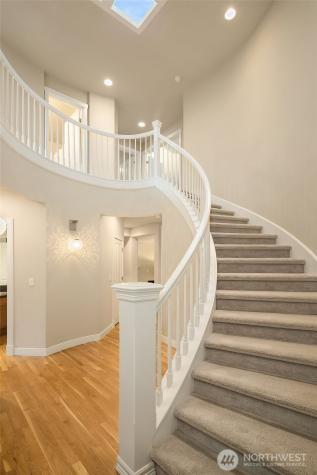 16568 NE 119th Way Redmond WA 98052