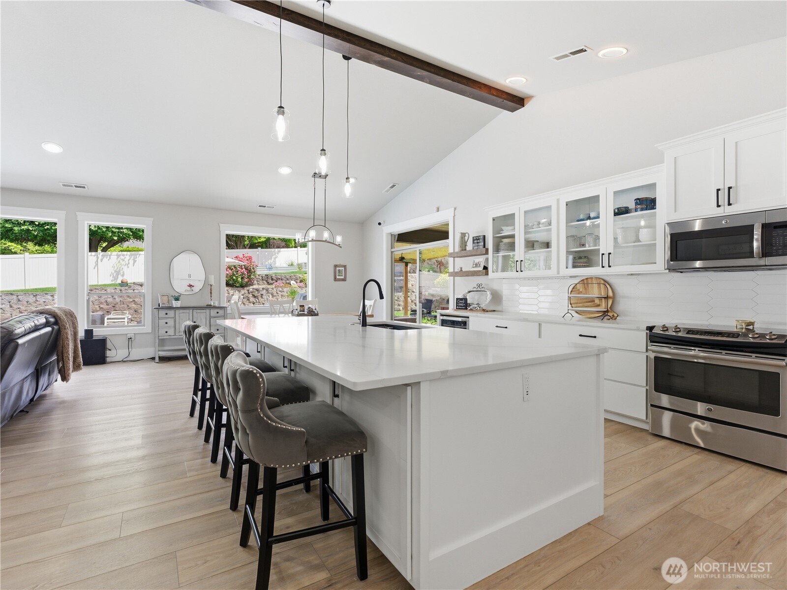 304 Stoneridge Drive East Wenatchee WA 98802