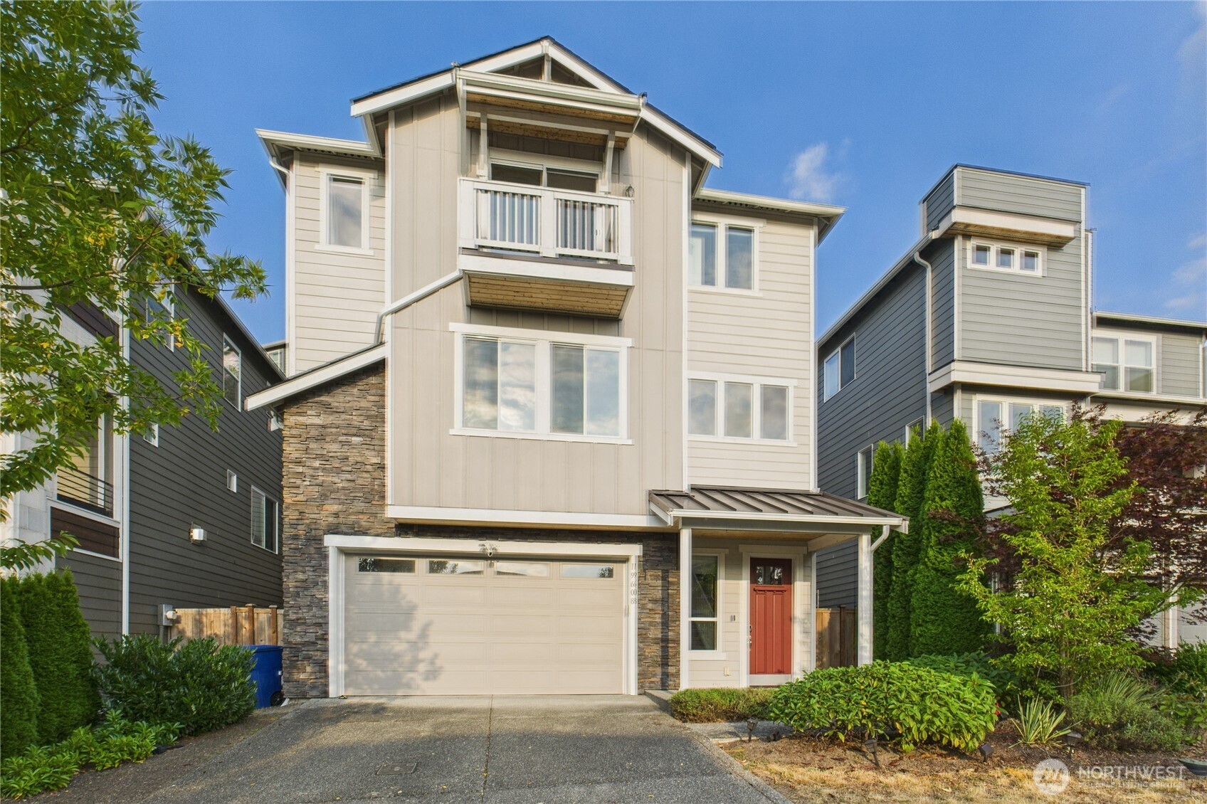19608 82nd Place NE Kenmore WA 98028