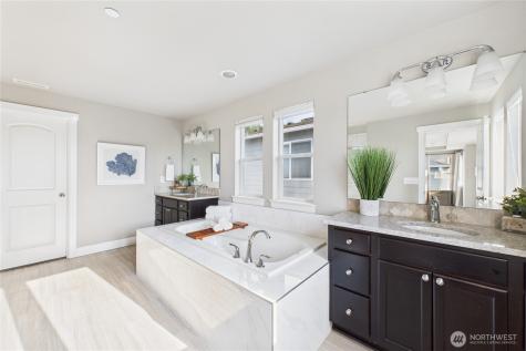 19608 82nd Place NE Kenmore WA 98028