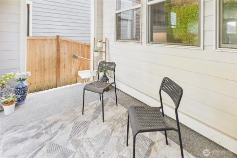 19608 82nd Place NE Kenmore WA 98028