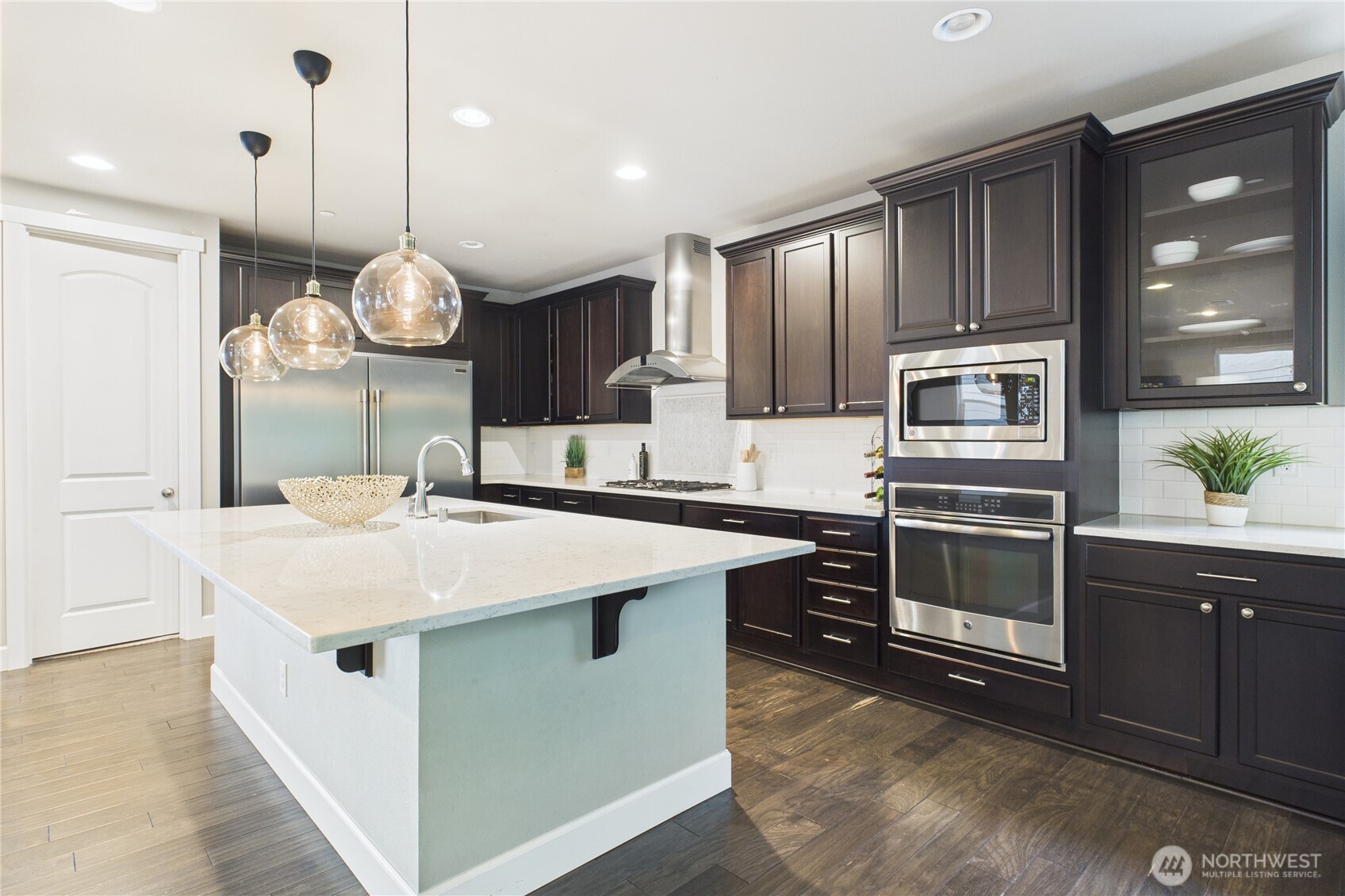 19608 82nd Place NE Kenmore WA 98028