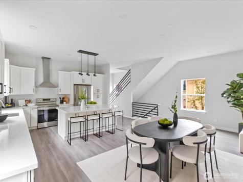 6025 47th Avenue S Seattle WA 98118