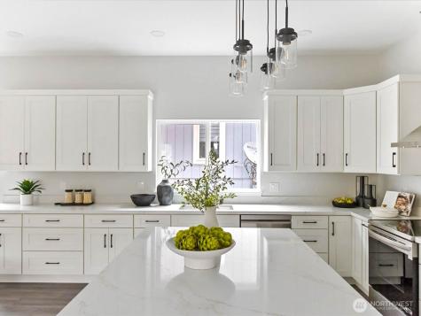 6025 47th Avenue S Seattle WA 98118