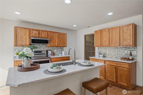2261 Wallace Loop Dupont WA 98327