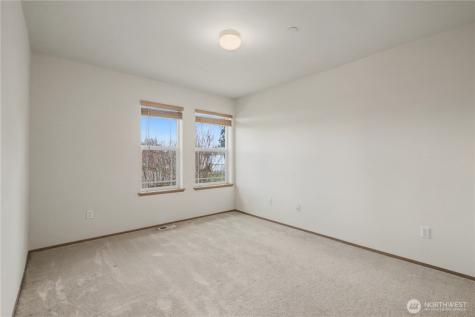 2261 Wallace Loop Dupont WA 98327