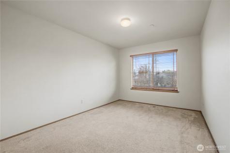 2261 Wallace Loop Dupont WA 98327