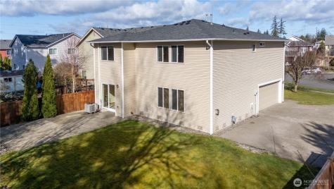 2261 Wallace Loop Dupont WA 98327