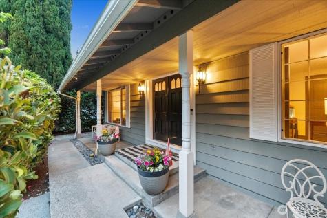 14072 117th Avenue NE Kirkland WA 98034