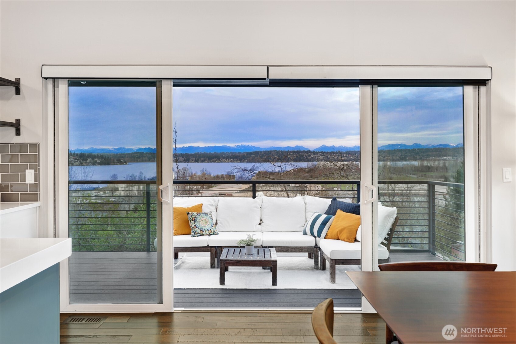 7710 57th Avenue NE Seattle WA 98115