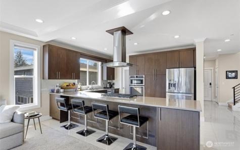 23905 43rd Avenue S Kent WA 98032