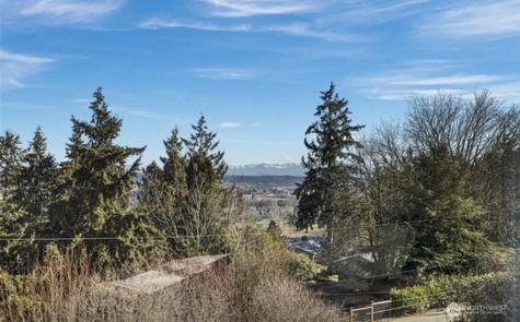 23905 43rd Avenue S Kent WA 98032