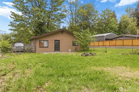 11435 163rd Avenue SE Renton WA 98059