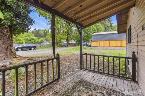 11435 163rd Avenue SE Renton WA 98059