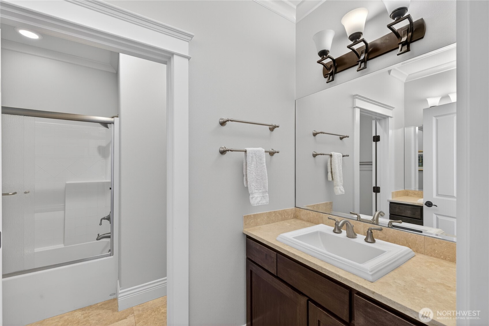 1908 29th Place Anacortes WA 98221