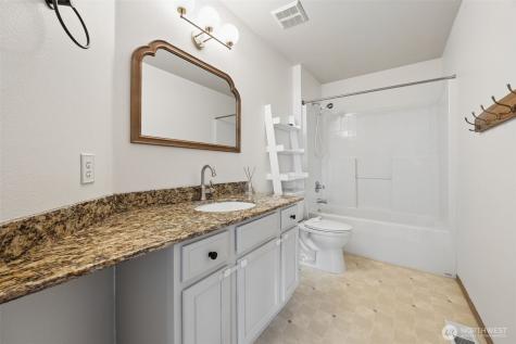 12609 117th Avenue Ct E Puyallup WA 98374