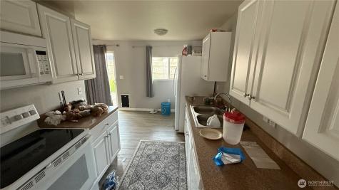 47 SE 10th Street College Place WA 99324