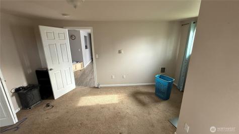 47 SE 10th Street College Place WA 99324
