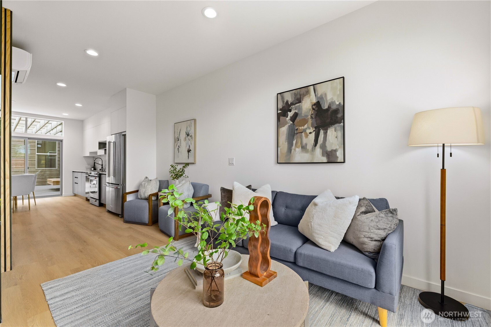 3817 Fremont Avenue N Seattle WA 98103