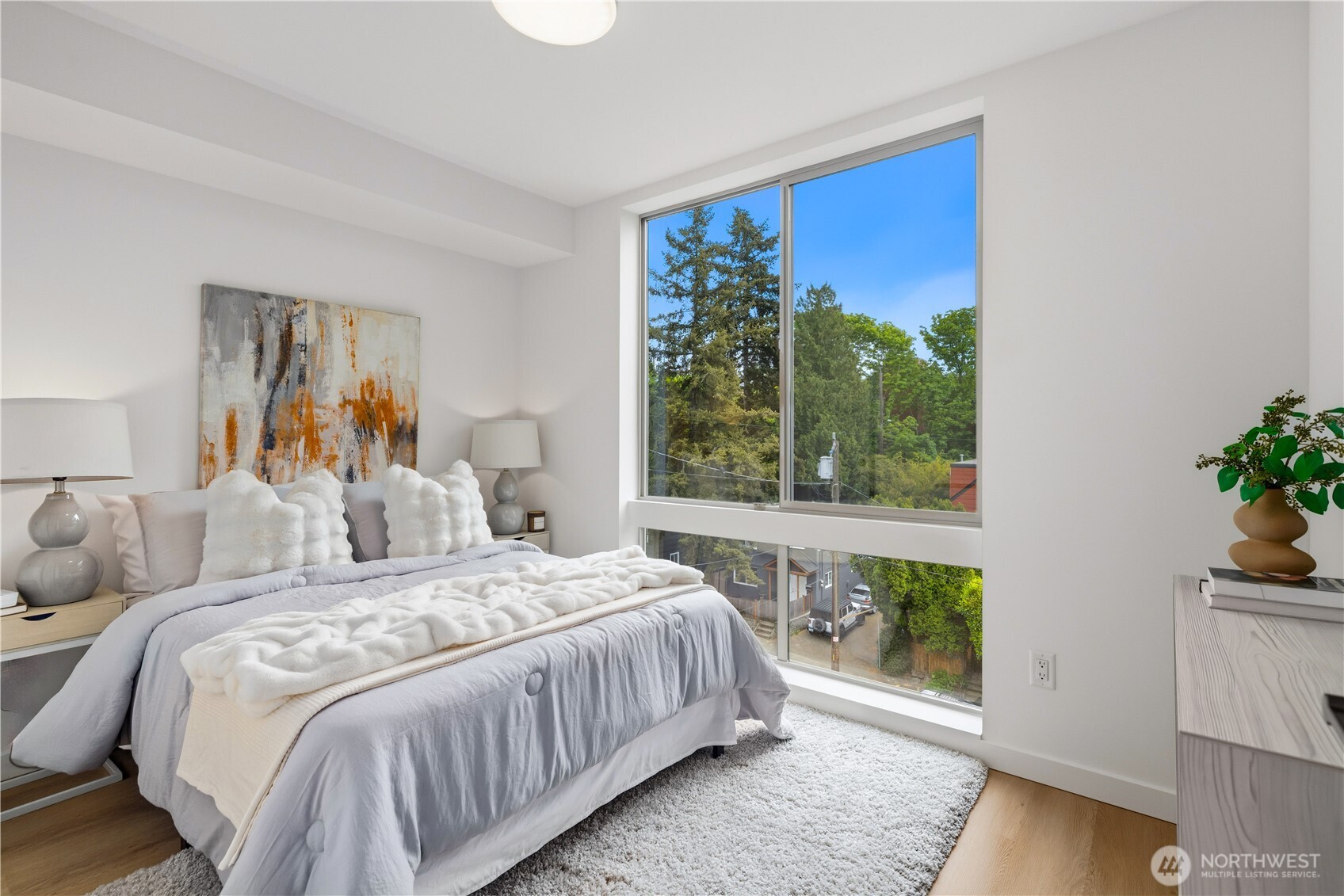 3817 Fremont Avenue N Seattle WA 98103