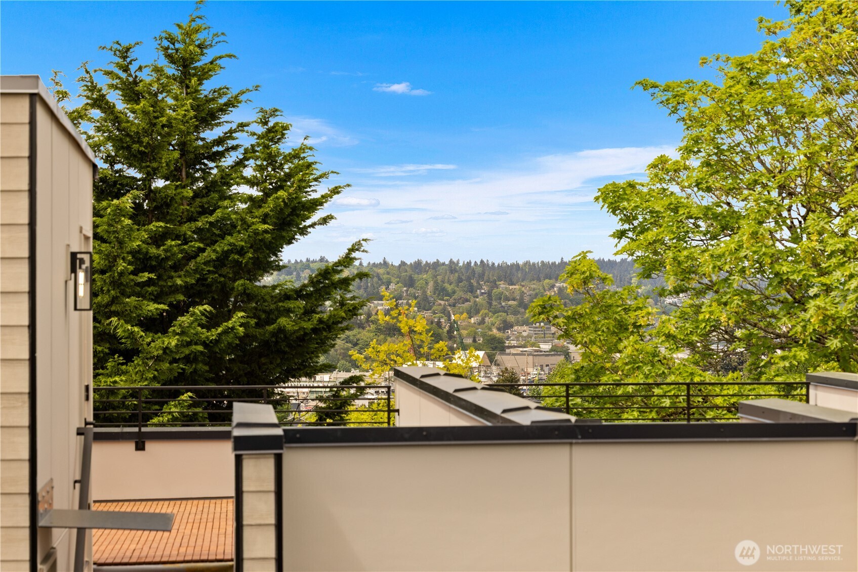 3817 Fremont Avenue N Seattle WA 98103