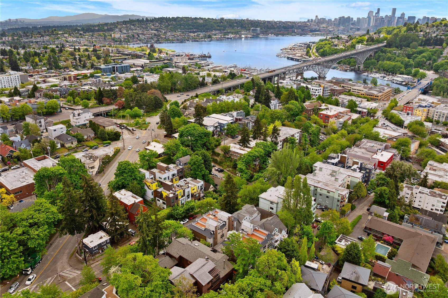 3817 Fremont Avenue N Seattle WA 98103