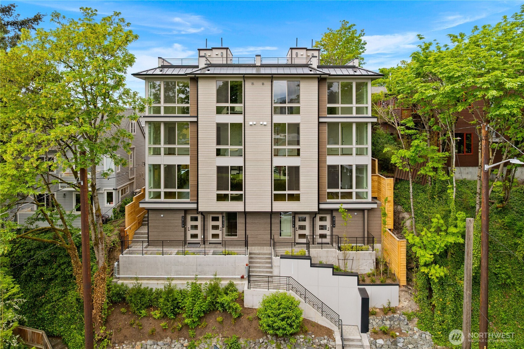 3817 Fremont Avenue N Seattle WA 98103