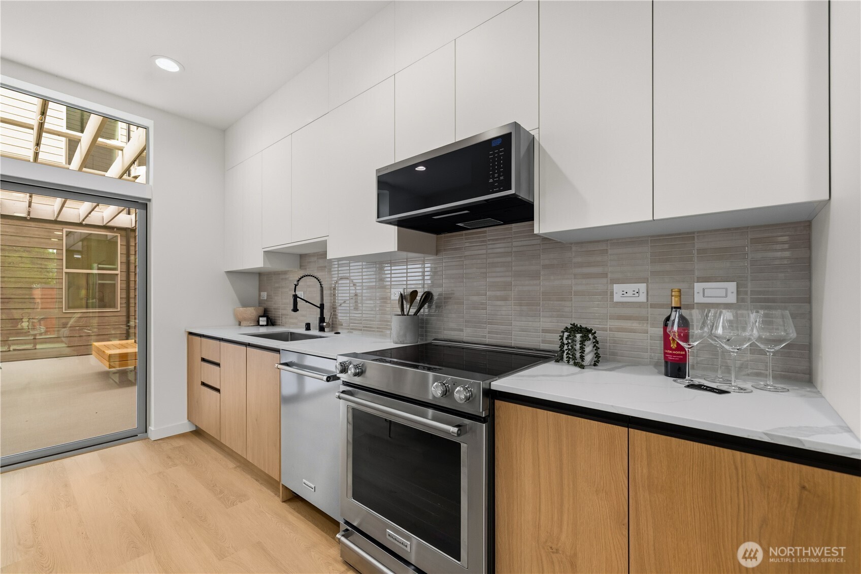 3817 Fremont Avenue N Seattle WA 98103