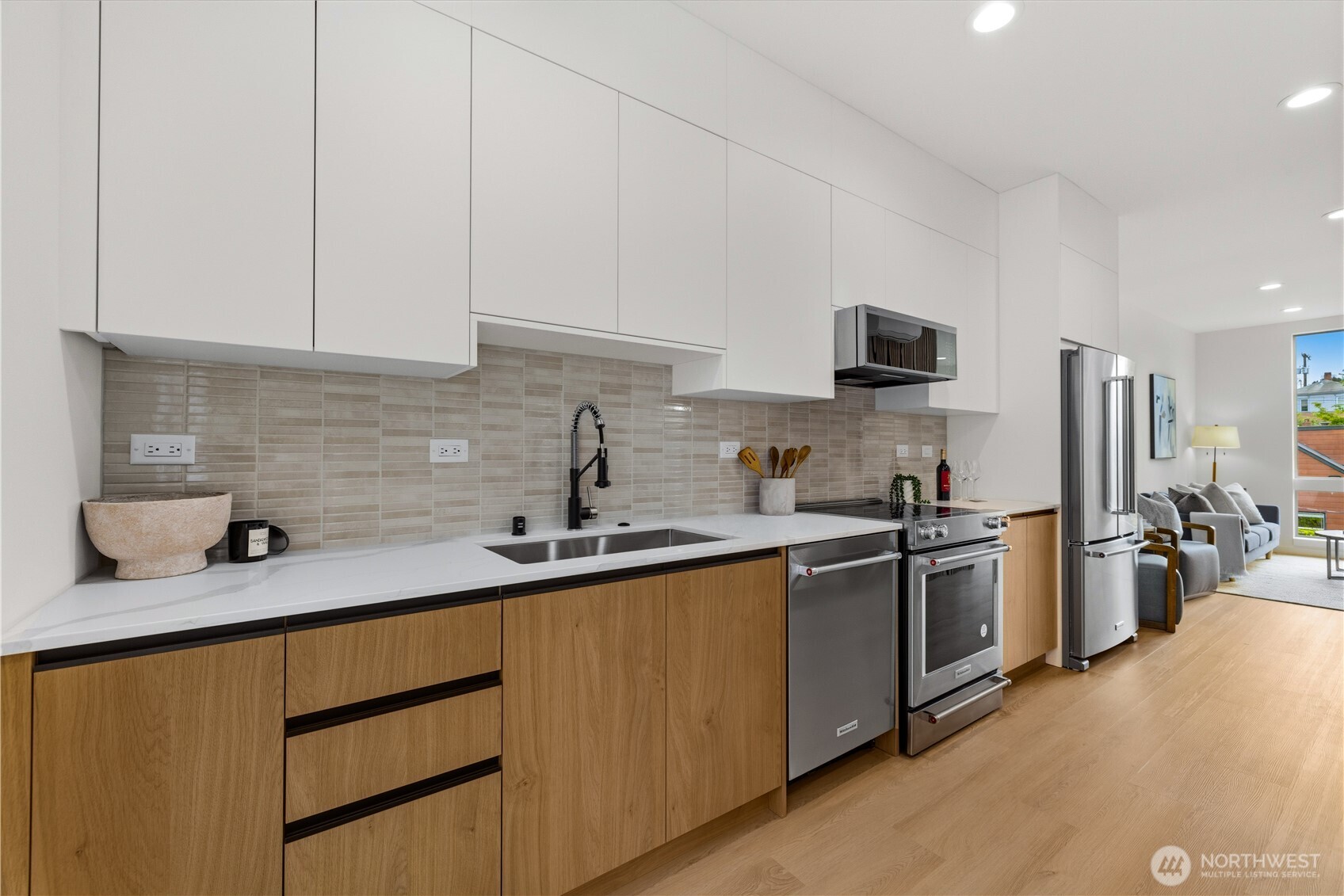 3817 Fremont Avenue N Seattle WA 98103