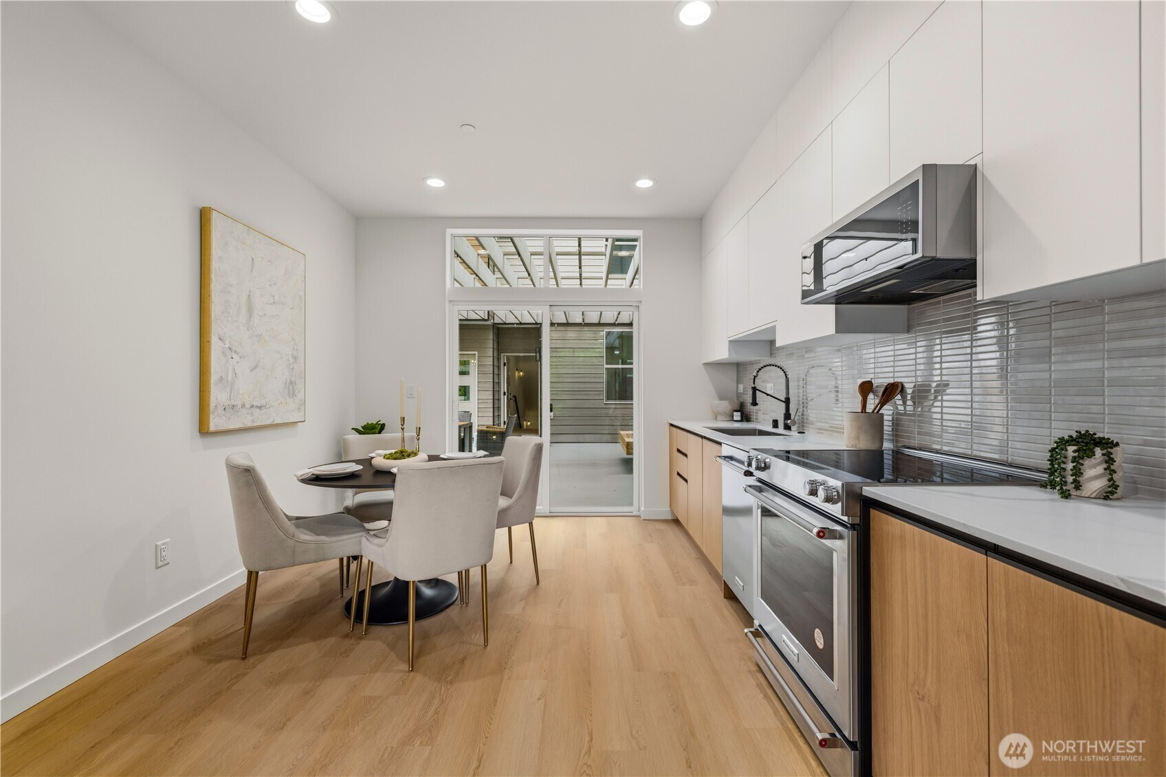 3817 Fremont Avenue N Seattle WA 98103