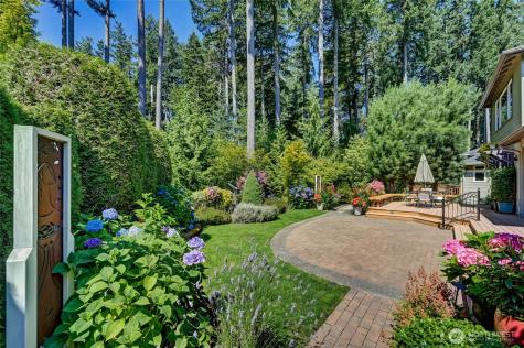 12521 237th Way NE Redmond WA 98053