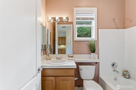 12521 237th Way NE Redmond WA 98053