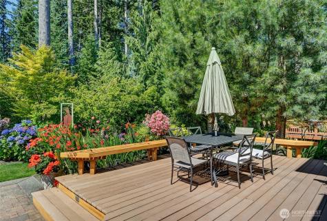 12521 237th Way NE Redmond WA 98053