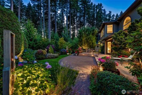 12521 237th Way NE Redmond WA 98053