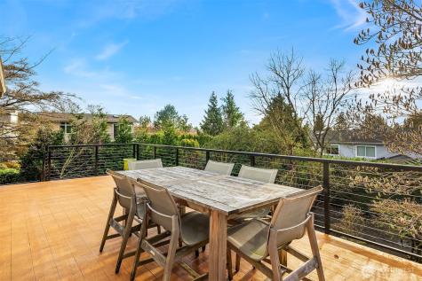 6507 113th Avenue NE Kirkland WA 98033