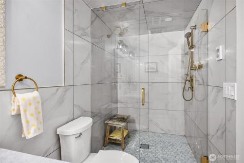 6507 113th Avenue NE Kirkland WA 98033