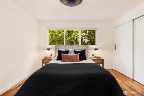 7047 NE 138th Street Kirkland WA 98034