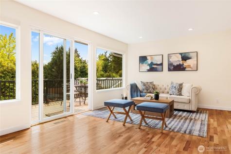 7047 NE 138th Street Kirkland WA 98034