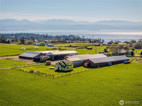 886 North West Beach Road Coupeville WA 98239