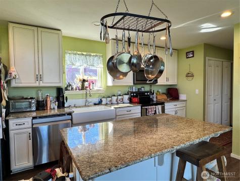 886 North West Beach Road Coupeville WA 98239