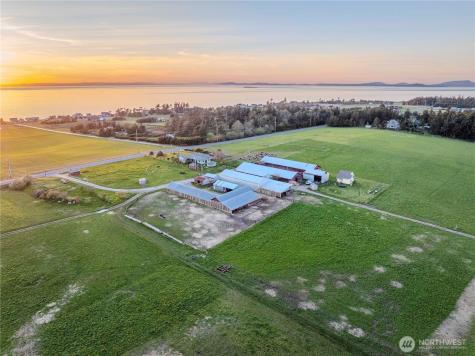 886 North West Beach Road Coupeville WA 98239