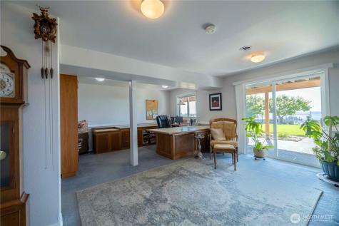 24 Cielo Circle Brewster WA 98812