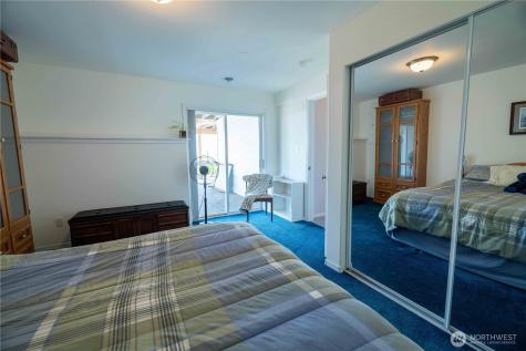 24 Cielo Circle Brewster WA 98812
