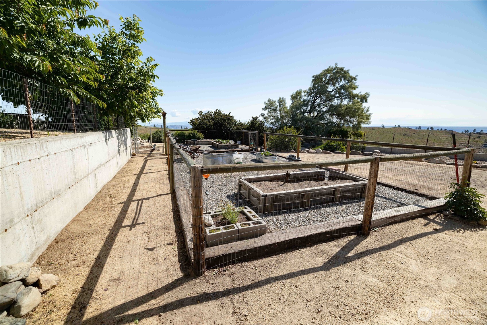 24 Cielo Circle Brewster WA 98812