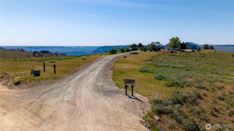 24 Cielo Circle Brewster WA 98812