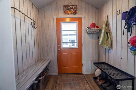 24 Cielo Circle Brewster WA 98812