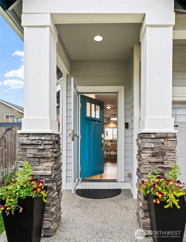 10045 1st Street NE Lake Stevens WA 98258