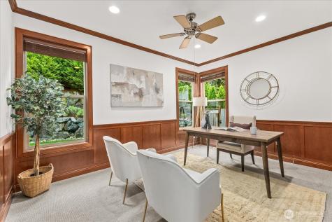 423 Sky Country Way NW Issaquah WA 98027