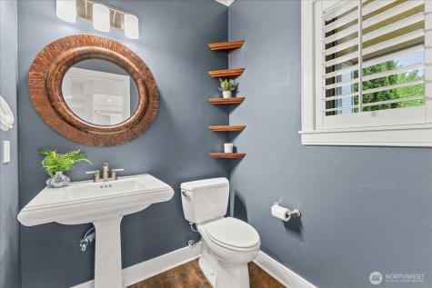 423 Sky Country Way NW Issaquah WA 98027